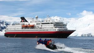 MS Fram with Polar Cirkel boat in Wilhelmina Bay